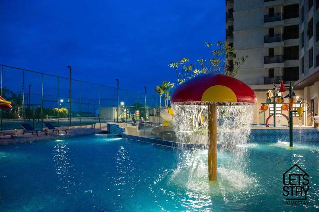 Luxury Couple Suites L Free Netflix L Massage Chair L Bathtub L Wifi 200Mbps L Town Area Bali Residence Malacca Kültér fotó